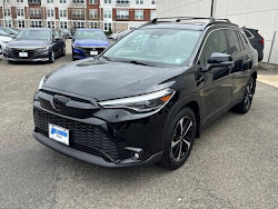 2023 Toyota Corolla Cross Hybrid XSE
