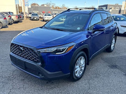 2024 Toyota Corolla Cross LE