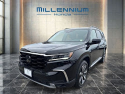 2023 Honda Pilot Touring
