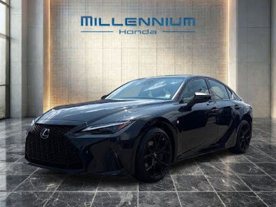 2025 Lexus IS